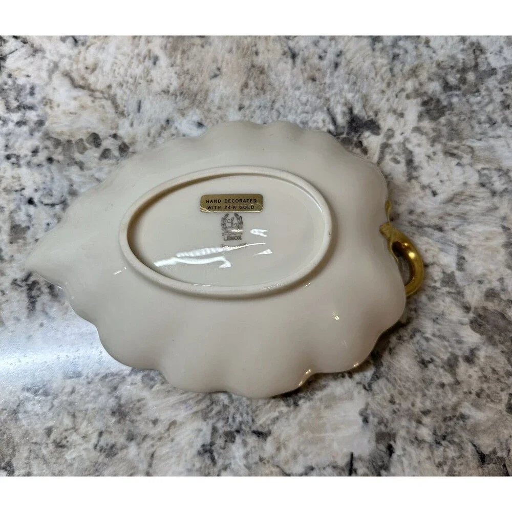 Vintage Lenox Hand Decorated With 24K Gold China Leaf Shaped Candy Dish